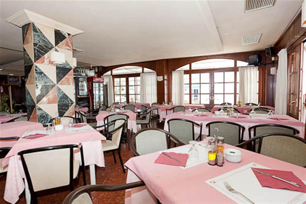 Apartamentos El Moro Sant Antoni de Portmany Extérieur photo